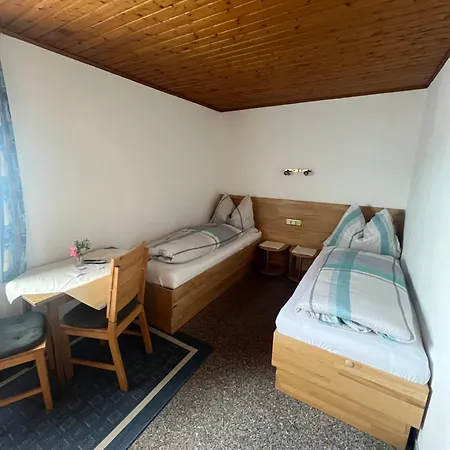 Bed & Breakfast Haus Georg *