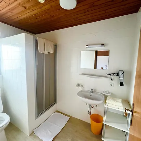 Haus Georg B&B 베스텐도르프